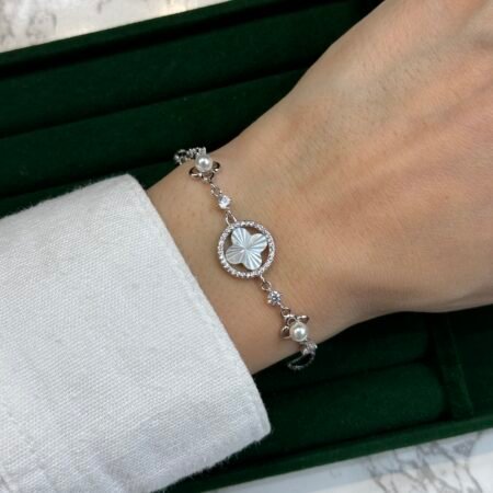 Женска нараквица Van cleef