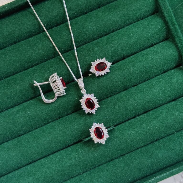 Женски сет