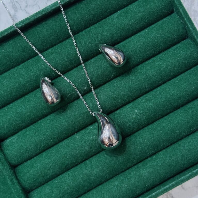Женски сет