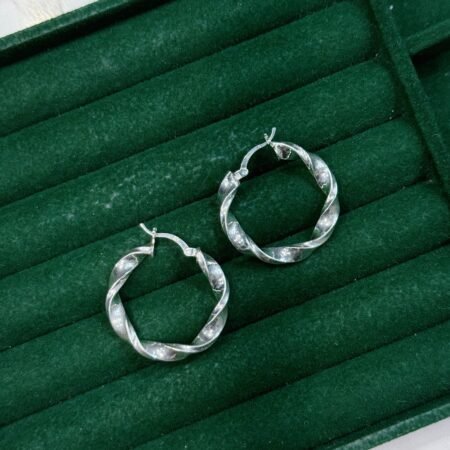 Женски обетки алки