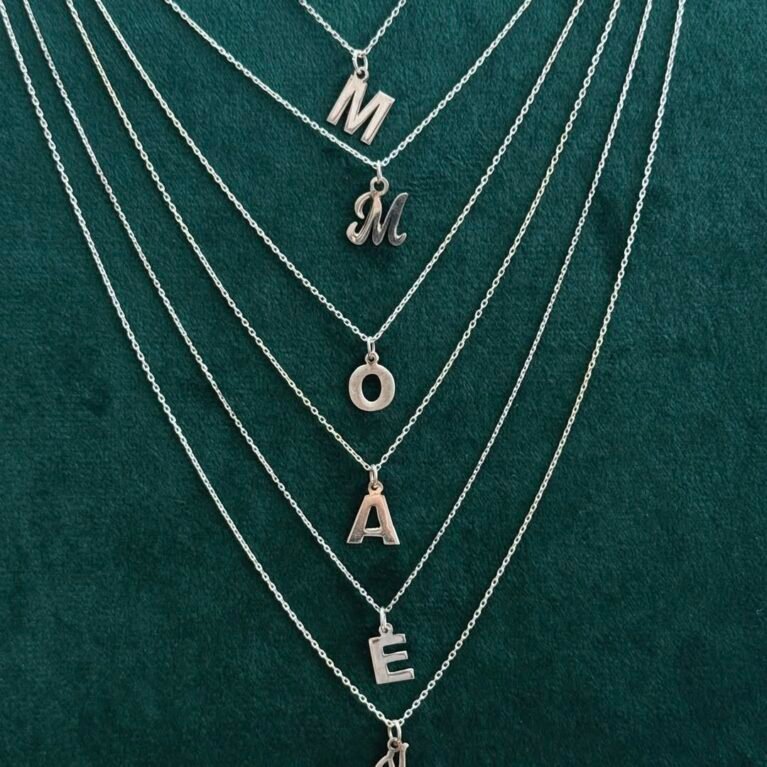 Женско ланче со Персонализирана Буква